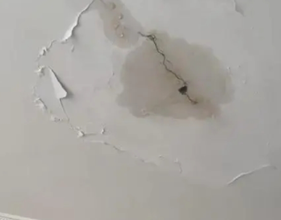 云霄阳台漏水维修公司分享下屋面防水工程质量问题原因分析